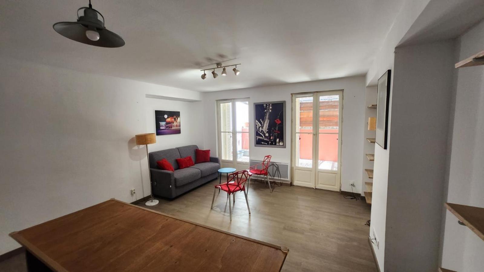 Charmant Appart Studio 30M2 Avec Terrasse 10M2 Vieux Port - Panier - Host Elite Marseille Ngoại thất bức ảnh
